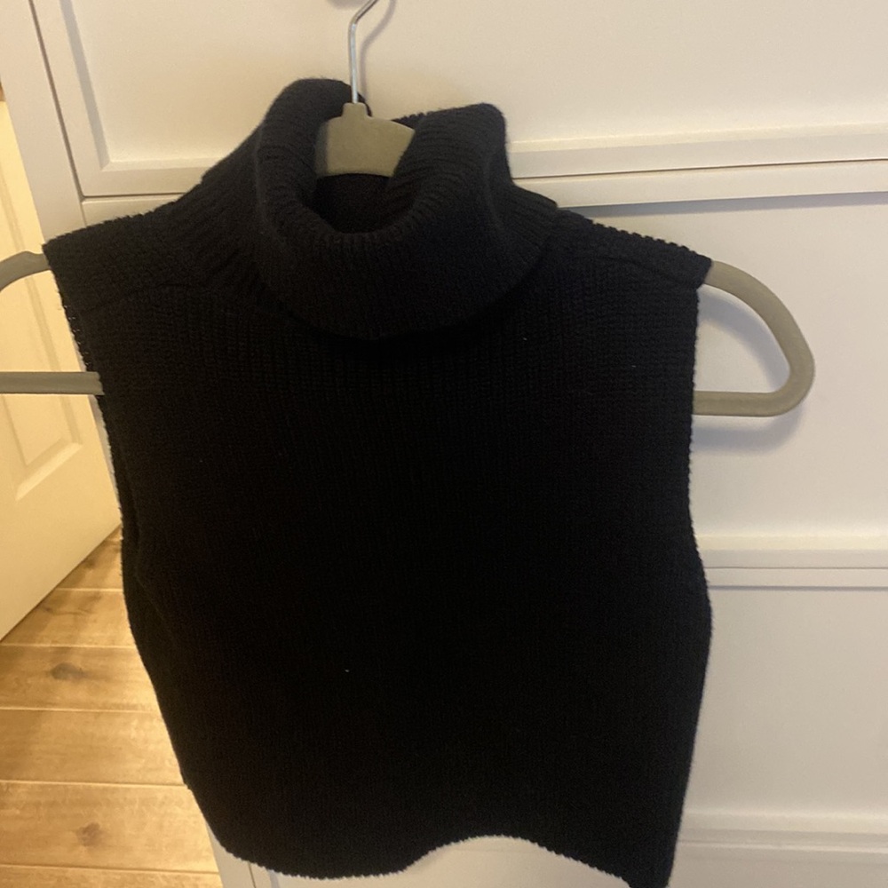 French Connection Top Size Small. Perfect Conditi… - image 2